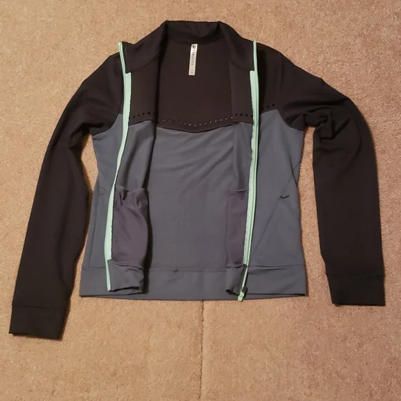 Fabletics Cleo Women's Jacket - Picture 6 of 16